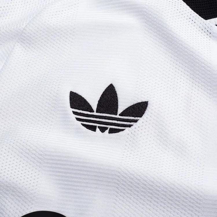 Eintracht Francoforte Away 2026/27